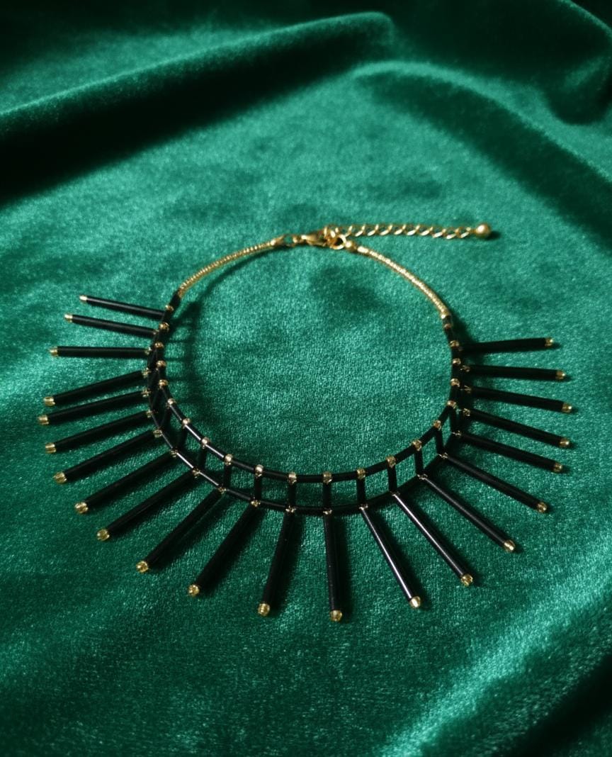 Noir Luxe Radiance Necklace – Handmade Statement Choker